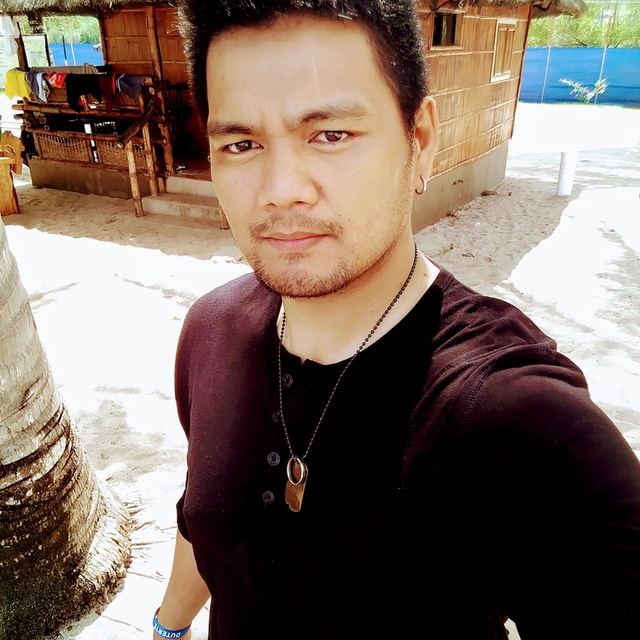 jaundy1390293