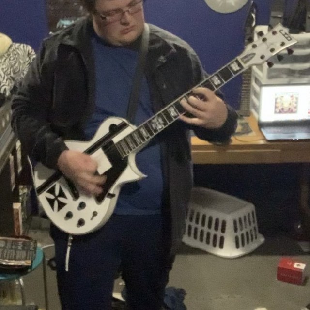 RogueNote Musician in Barre Mills WI