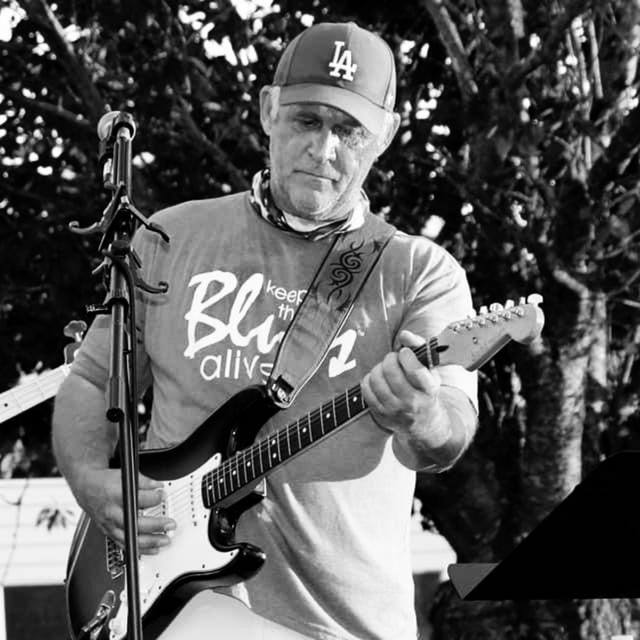 craig1653443 Musician in Allegan MI