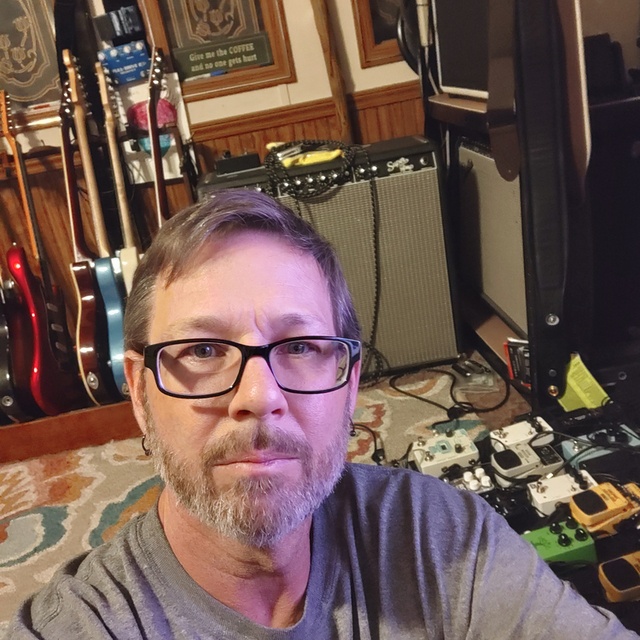 Guitar Nelson Musician in Joplin MO