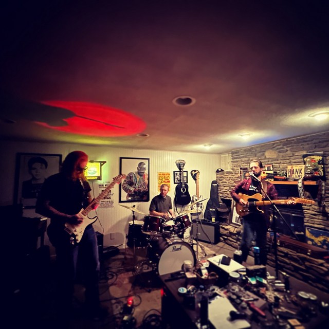 Southpaw Cigarettes Band in Louisville KY