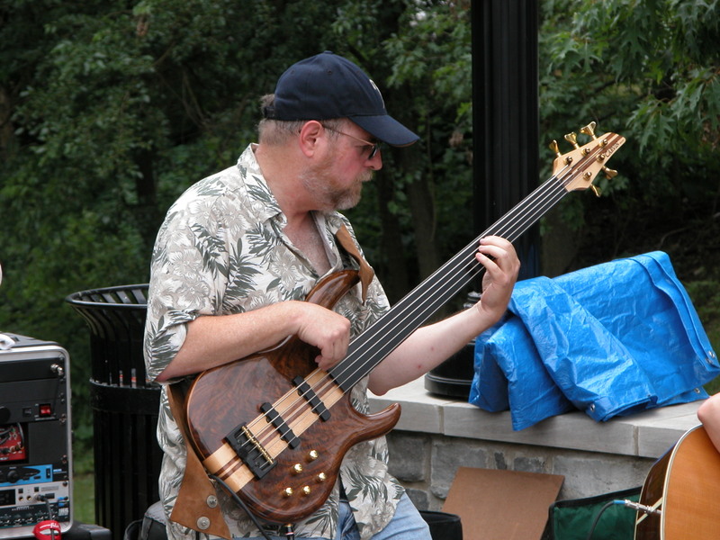 Iplaybass Musician in Cincinnati OH