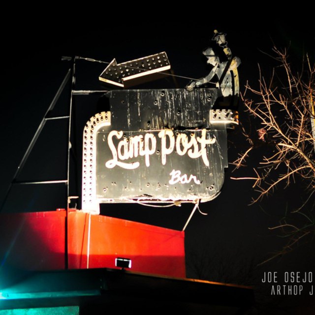 Lamp Post Bar & Art Gallery Venue in Fresno CA